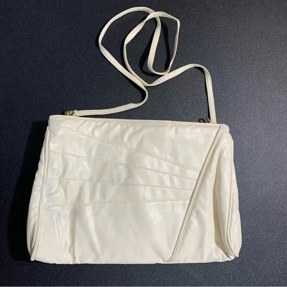 Vintage Purse White Cream Vegan Leather Clutch Shoulder Bag Special Occasion